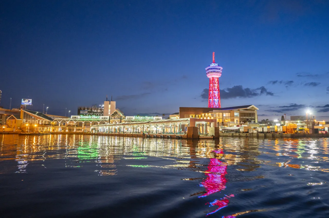 博多ポートタワー ベイサイドプレイス