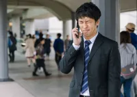 闇金からの取り立て電話がしつこい！司法書士に相談で一撃ストップ